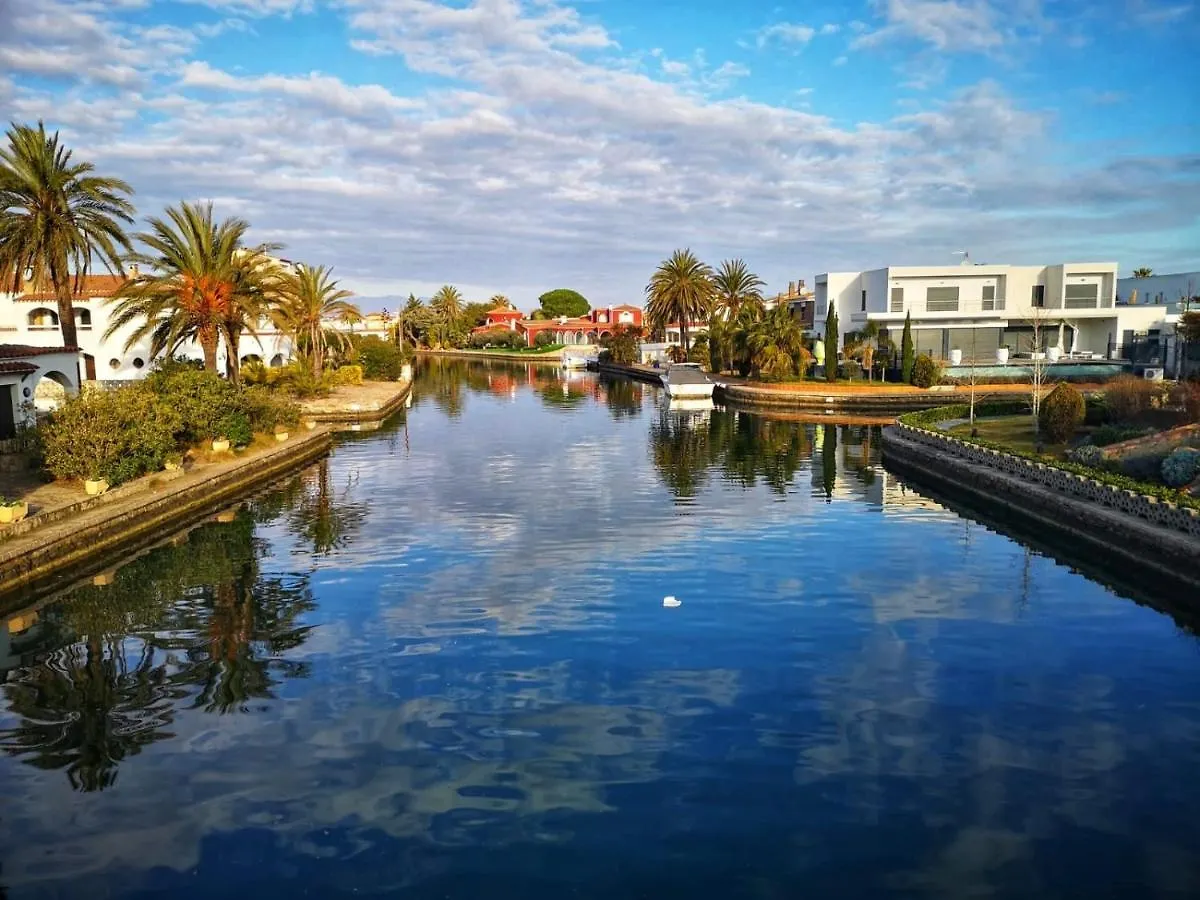Leon Inmo Apartment Ariel - 12354 Empuriabrava